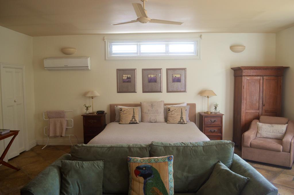 Athelney Cottage Bed And Breakfast แอดิเลด ภายนอก รูปภาพ