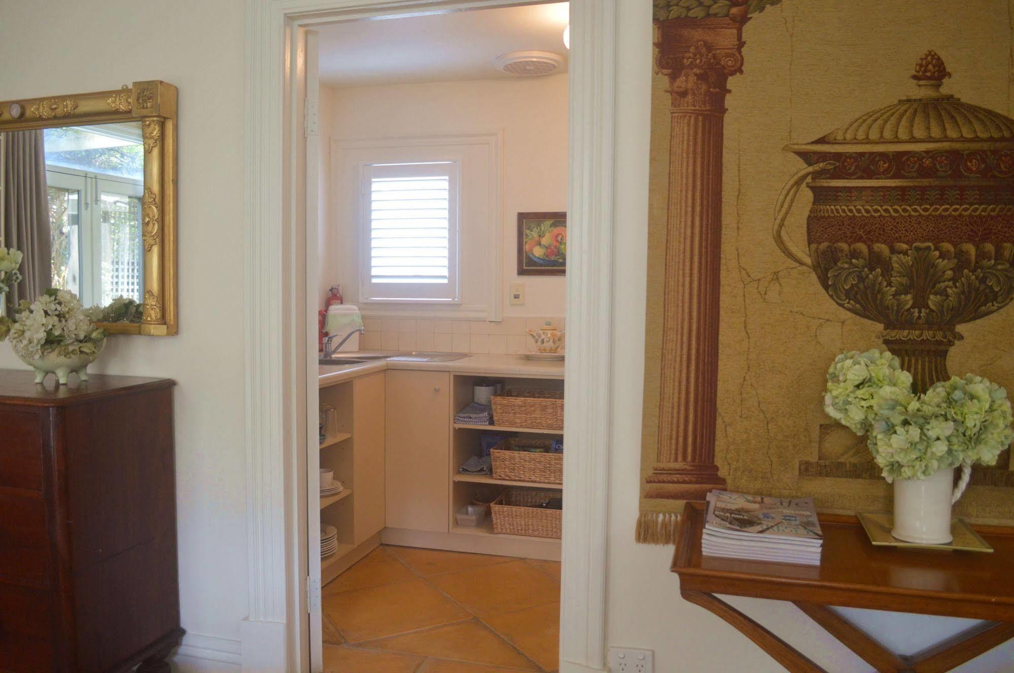 Athelney Cottage Bed And Breakfast แอดิเลด ภายนอก รูปภาพ